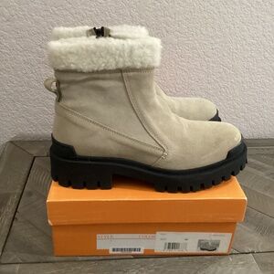 Miz Mooz Hessy Lug Sole Boot (Women), size 9-9.5US / 40EU